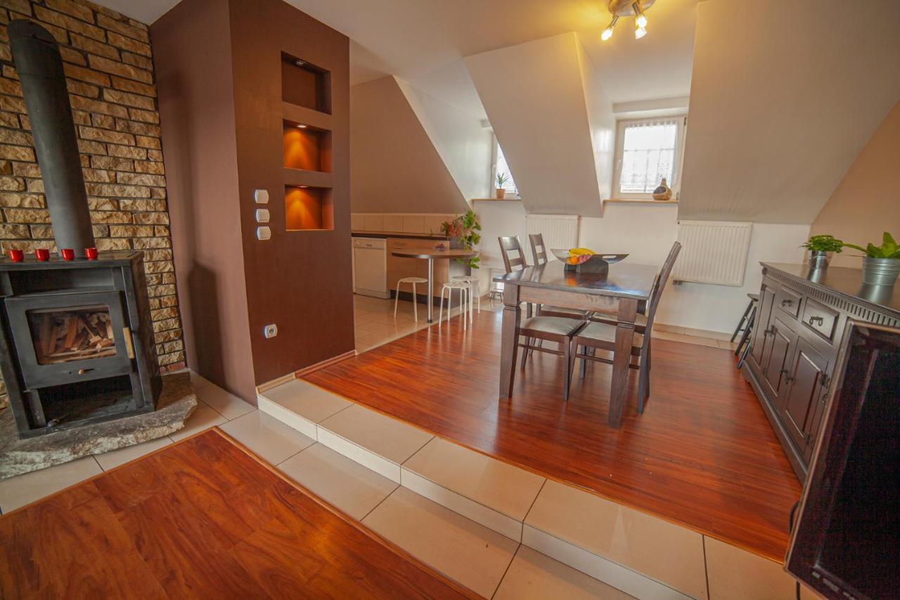 Apartamenty Przy Gorskich Rzekach โนวือตาร์ก ภายนอก รูปภาพ